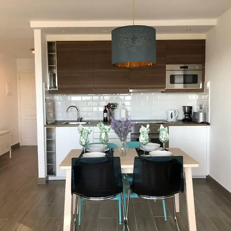 The Colors House, 629 - Private *