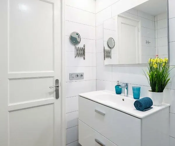 דירה The Colors House, 629 - Private קוסטה טגוויסה