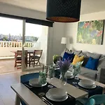 The Colors House, 629 - Private 아파트 코스타 테기세