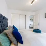 The Colors House, 629 - Private 아파트