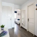 아파트 The Colors House, 629 - Private